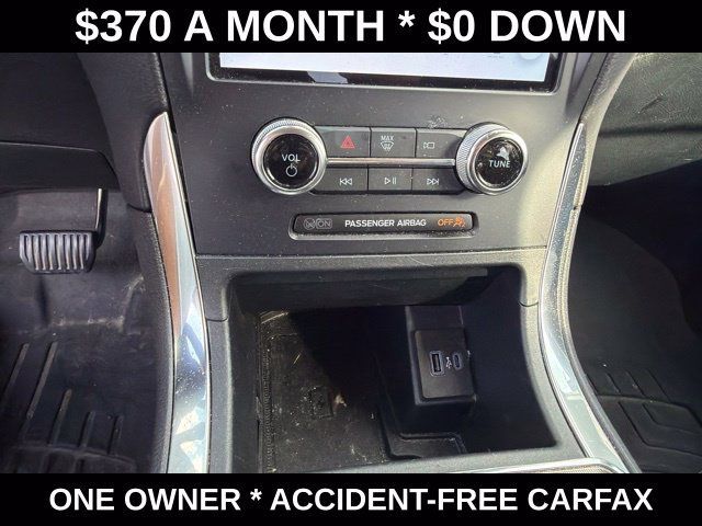 Used 2024 Ford Edge Titanium AWD/4WD image 22