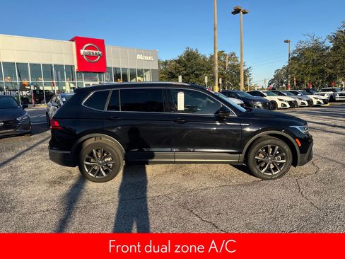 Used 2022 Volkswagen Tiguan SE image 5