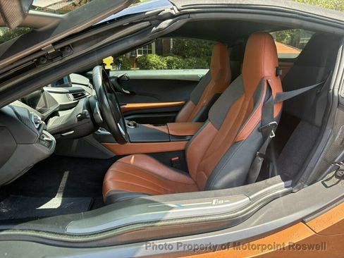 Used 2019 BMW i8 Roadster AWD/4WD image 14
