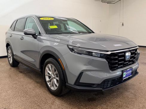 Used 2025 Honda CR-V EX image 8