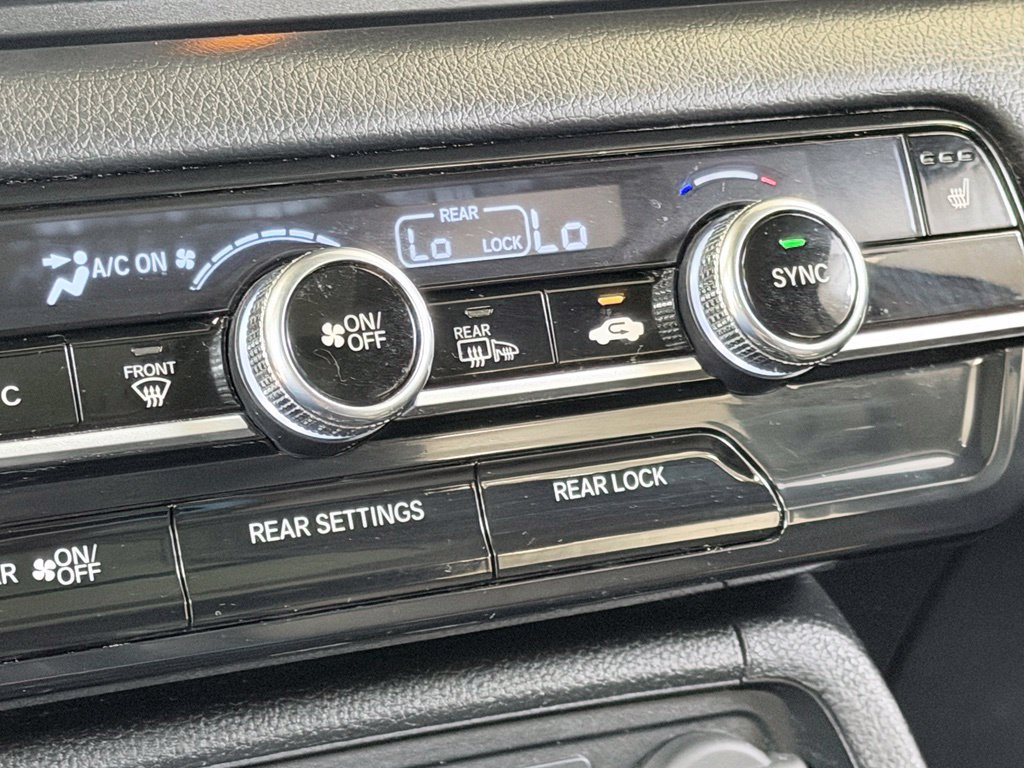 Used 2025 Honda Pilot Touring image 58