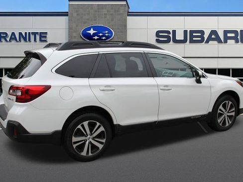 Used 2018 Subaru Outback 2.5i Limited AWD/4WD image 10