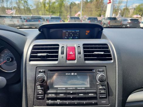 Used 2015 Subaru Forester 2.0XT Premium AWD/4WD image 17