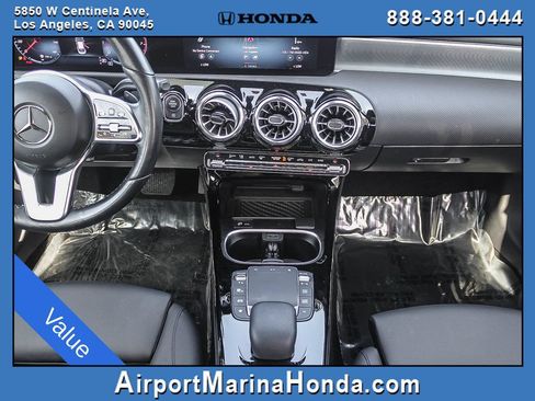 Used 2023 Mercedes-Benz CLA 250 w/ Premium Package image 12