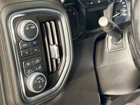 Used 2020 GMC Sierra 1500 AT4 image 10