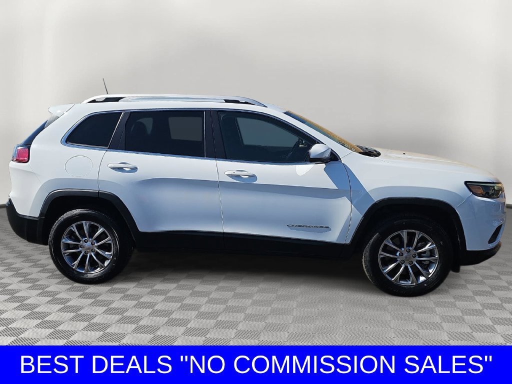 Used 2021 Jeep Cherokee Latitude Lux w/ Comfort/Convenience Group AWD/4WD image 2