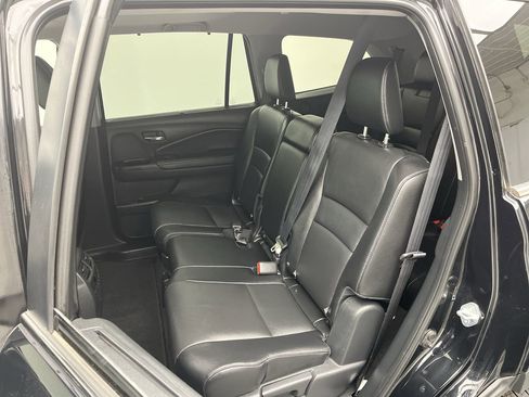 Used 2022 Honda Pilot Special Edition image 11