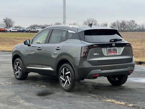 New 2026 Nissan Kicks SV w/ SV Premium Package image 6