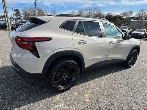 New 2026 Chevrolet Trax ACTIV w/ Sunroof Package image 5