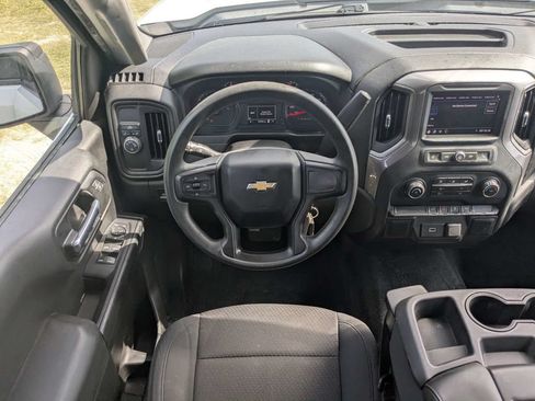 Used 2020 Chevrolet Silverado 1500 Custom w/ Custom Value Package RWD image 14