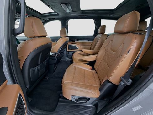 Used 2023 Kia Telluride SX Prestige X-Line image 28