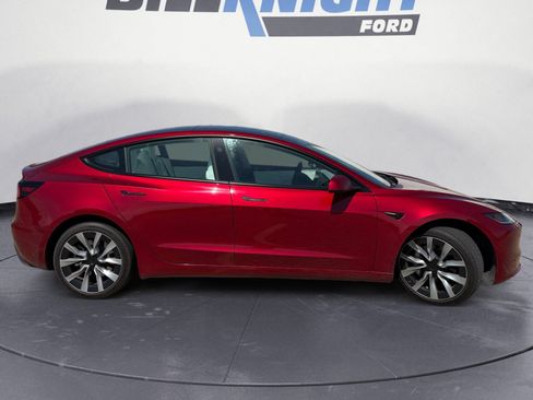 Used 2024 Tesla Model 3 Standard Range RWD image 6