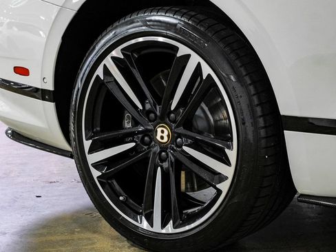 Used 2020 Bentley Continental GT AWD/4WD image 56