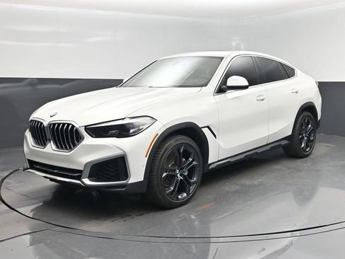 Used 2022 BMW X6 xDrive40i AWD/4WD image 22