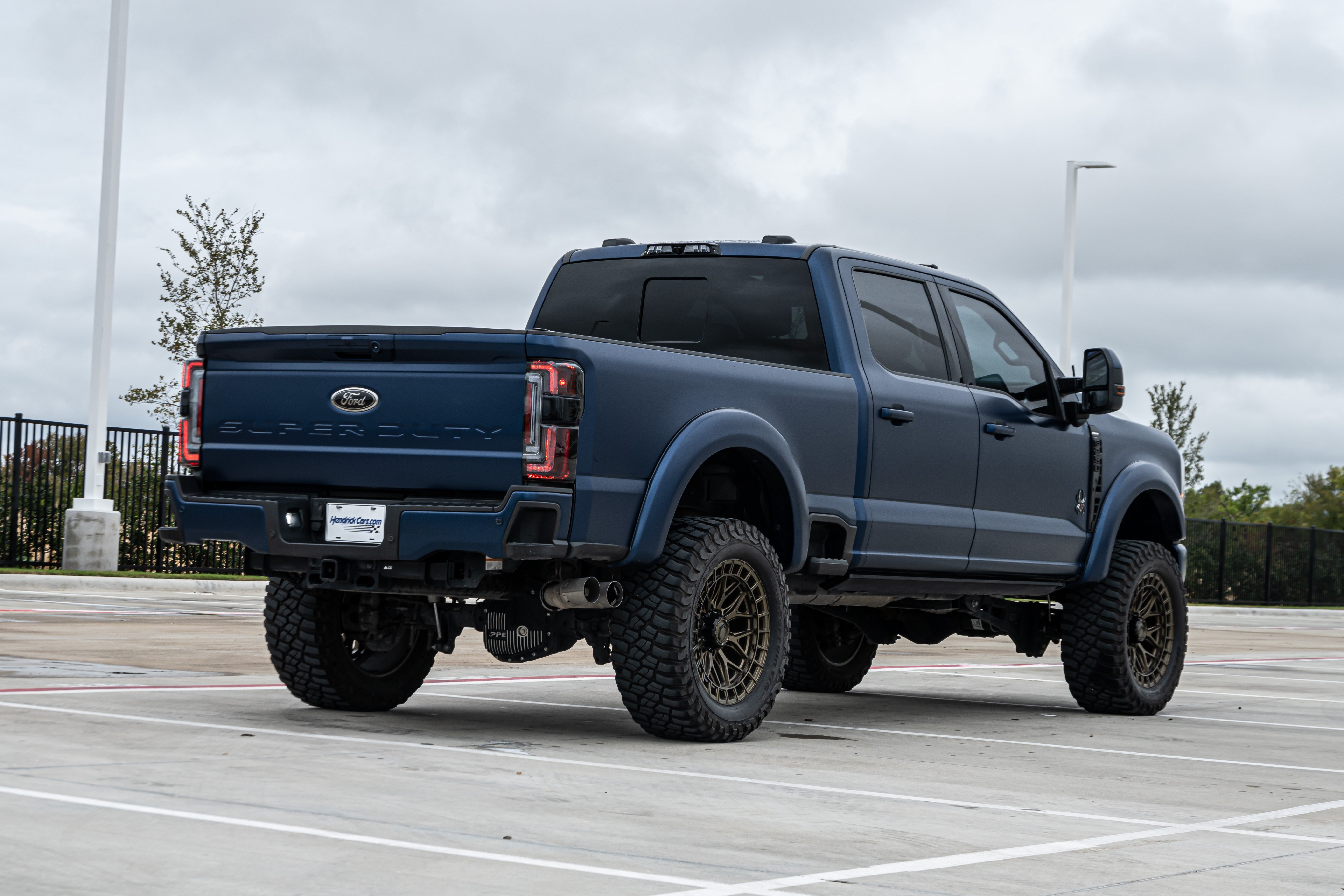 Used 2024 Ford F250 Lariat w/ Lariat Ultimate Package AWD/4WD image 9