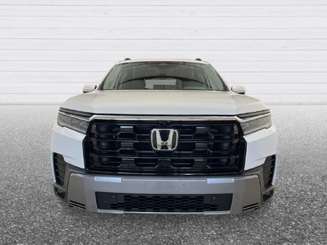 New 2026 Honda Pilot Touring image 10