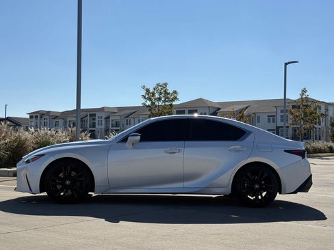 Used 2022 Lexus IS 300 w/ Comfort Package image 4