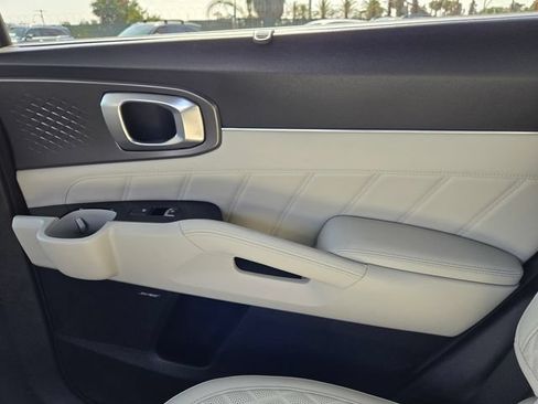 New 2026 Kia Sorento SX Prestige AWD/4WD image 13