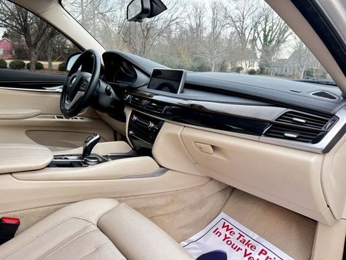 Used 2015 BMW X6 xDrive50i image 24