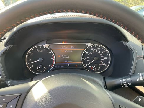 Used 2022 Nissan Altima 2.5 SR w/ Midnight Edition Package image 19