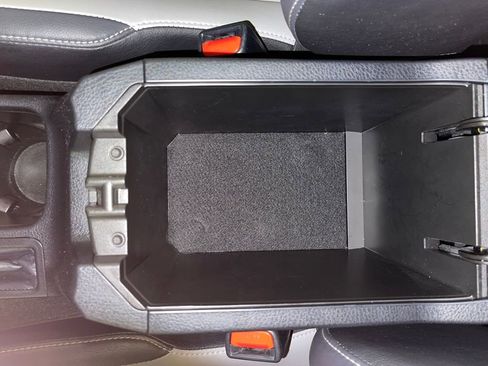 Certified 2018 Toyota RAV4 Limited image 26