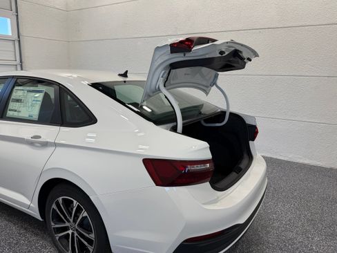 New 2026 Volkswagen Jetta Sport FWD image 24