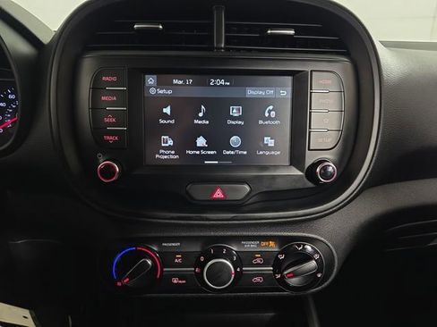 Used 2021 Kia Soul S image 13