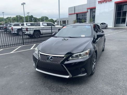 Used 2014 Lexus CT 200h w/ F Sport w/Nuluxe Interior FWD image 1