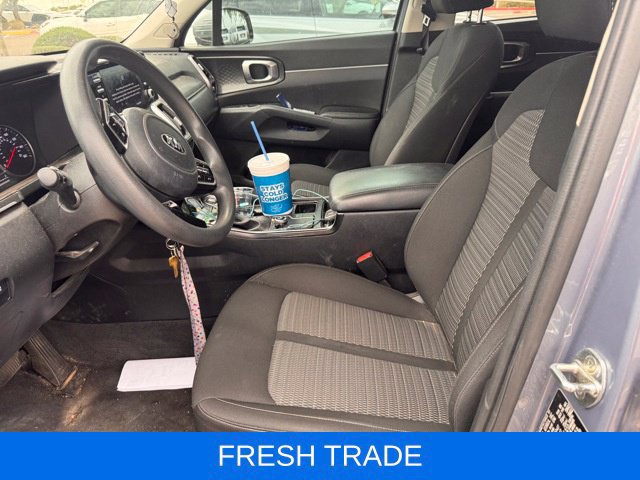 Used 2021 Kia Sorento LX FWD image 3