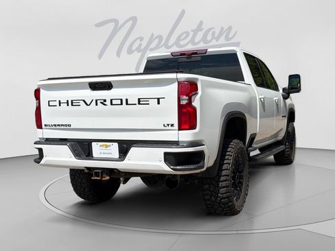Used 2024 Chevrolet Silverado 3500 LTZ w/ LTZ Plus Package AWD/4WD image 8