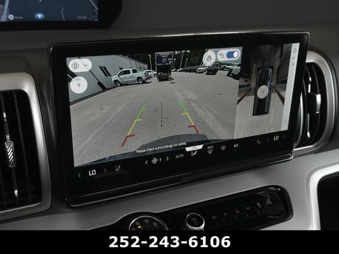 Used 2025 Ford Expedition Max Active AWD/4WD image 24