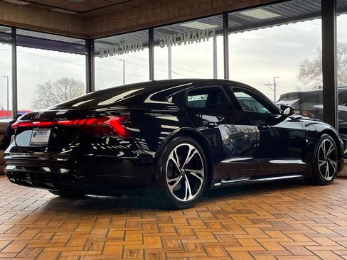 Used 2024 Audi e-tron GT Premium Plus w/ Performance Package image 10