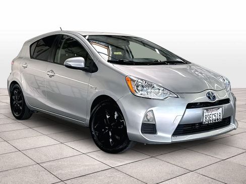 Used 2013 Toyota Prius C Two FWD image 3