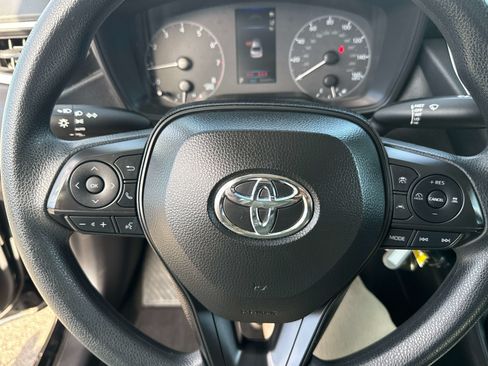 Used 2024 Toyota Corolla LE FWD image 26