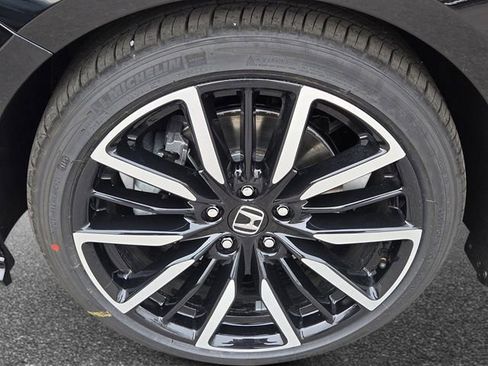 New 2026 Honda Accord Touring image 9