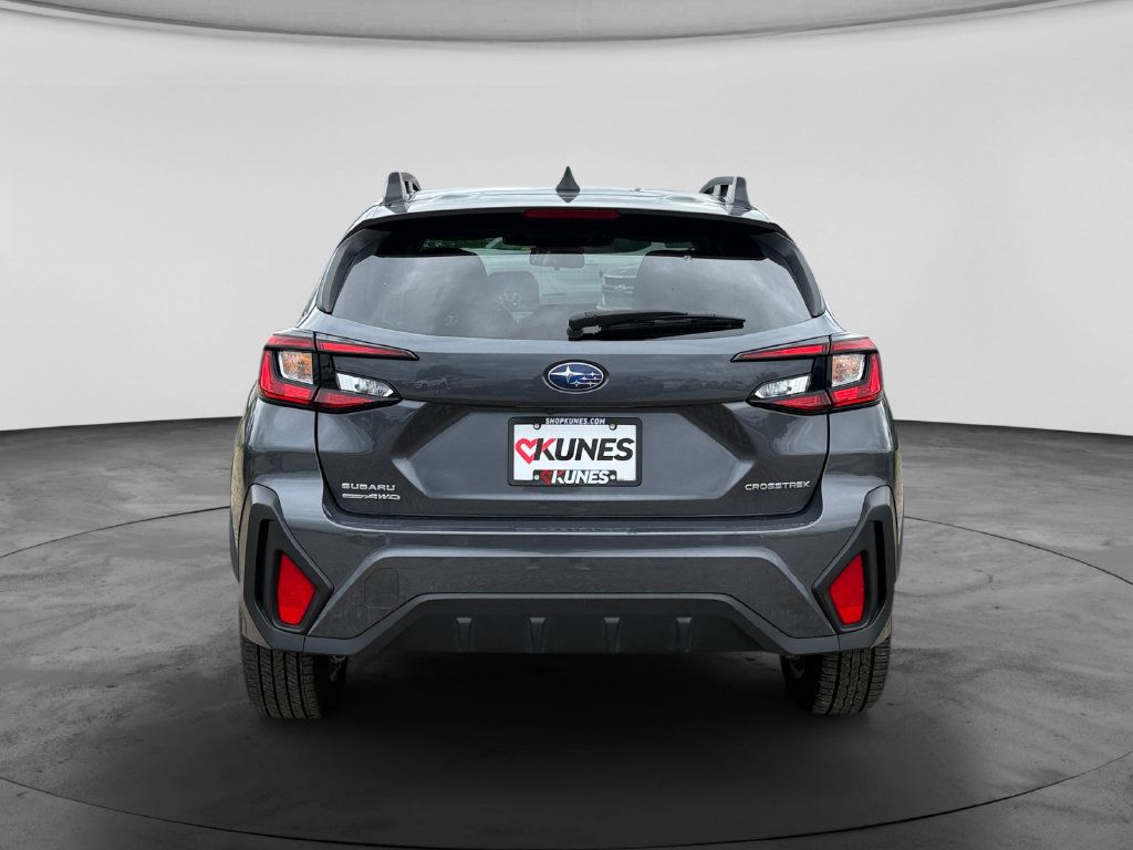 Used 2025 Subaru Crosstrek 2.5i Premium AWD/4WD image 8