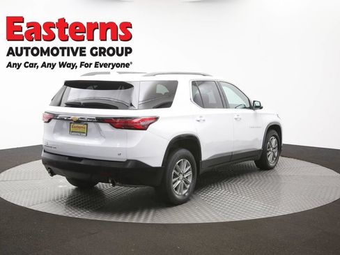 Used 2023 Chevrolet Traverse LT w/ Rear Camera Mirror Package AWD/4WD image 41