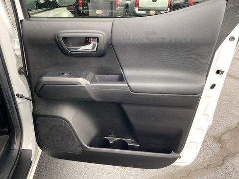 Used 2023 Toyota Tacoma TRD Sport image 44