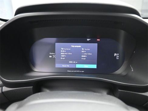 Certified 2024 Volvo XC40 Recharge Plus w/ Protection Package Premier image 10