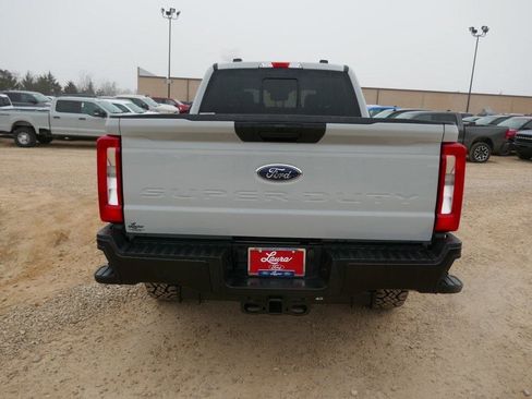 New 2026 Ford F250 XL w/ XL Off-Road Package image 5