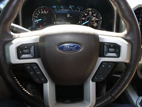 Used 2018 Ford F150 Lariat image 23