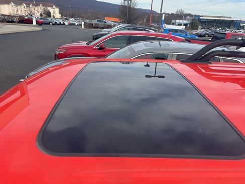 Used 2024 Toyota 4Runner TRD Off-Road Premium image 3