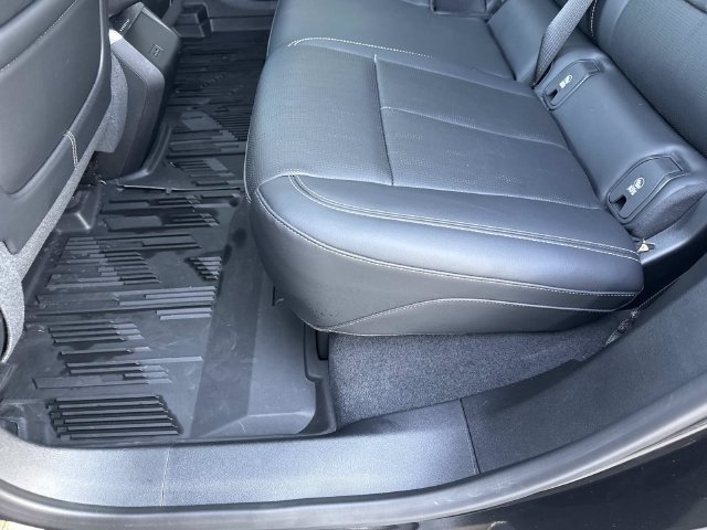 Certified 2024 Cadillac Lyriq Sport w/ LPO, Floor Liner Package AWD/4WD image 27