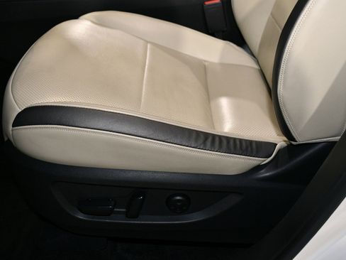 Used 2022 INFINITI QX50 Sensory w/ Cargo Package image 11