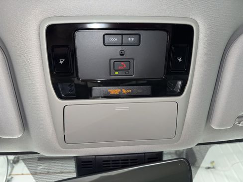 New 2026 Toyota Grand Highlander AWD Hybrid image 30