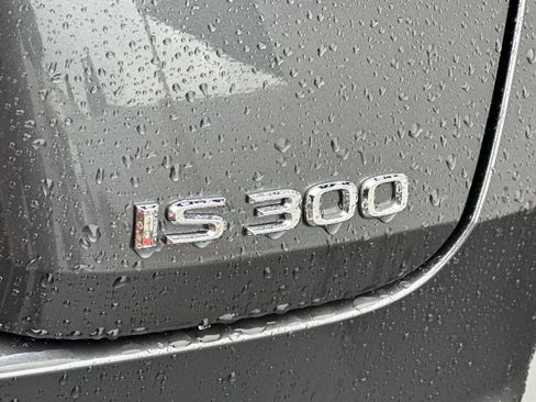 Certified 2025 Lexus IS 300 F Sport image 37