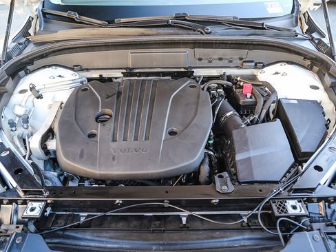 Used 2023 Volvo XC60 B5 Core w/ Protection Package image 29