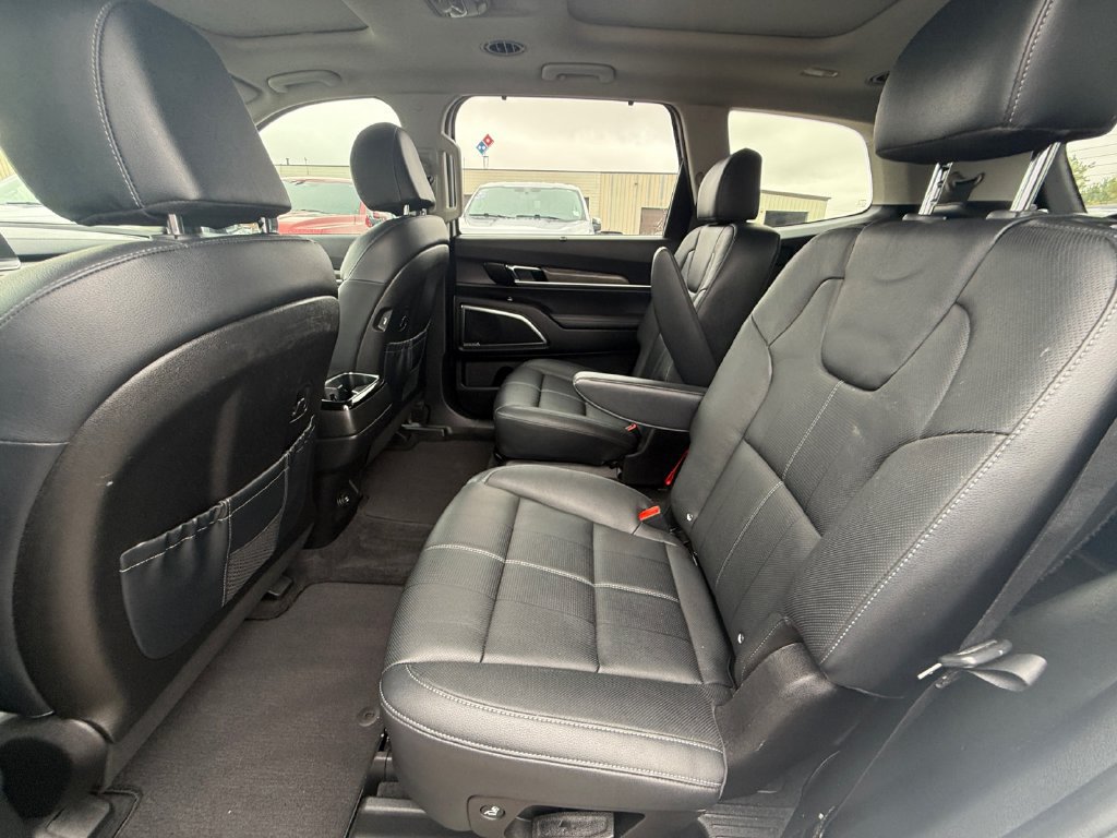 Used 2022 Kia Telluride SX w/ Nightfall Edition Package AWD/4WD image 20