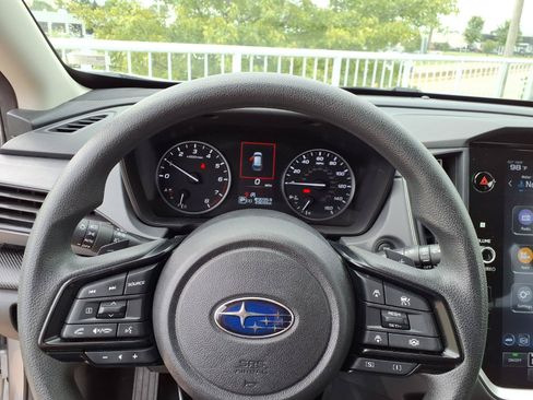 Used 2024 Subaru Crosstrek 2.0i Premium AWD/4WD image 13