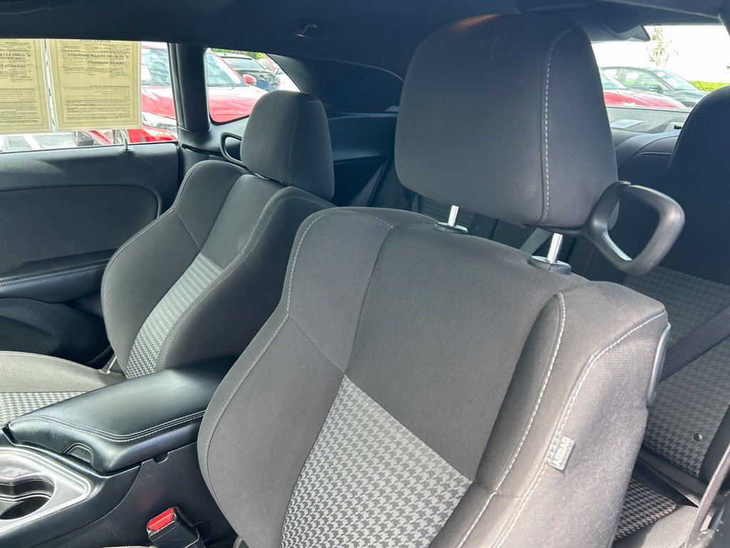 Used 2022 Dodge Challenger GT RWD image 15